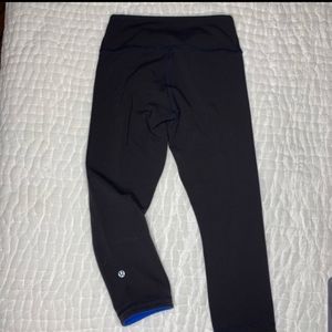 Lululemon reversible wonder under crop leggings